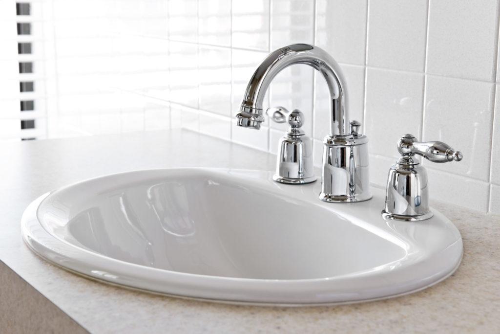 bathroom-basin-with-taps