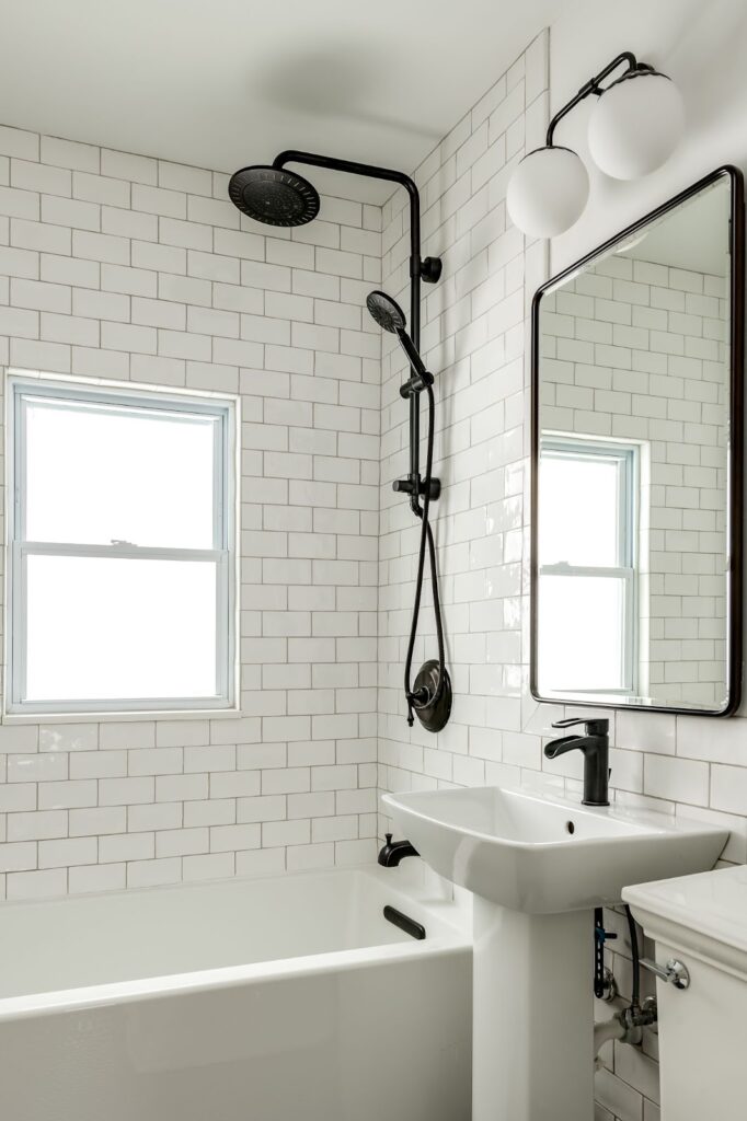 Bathroom feature wall tiles ideas