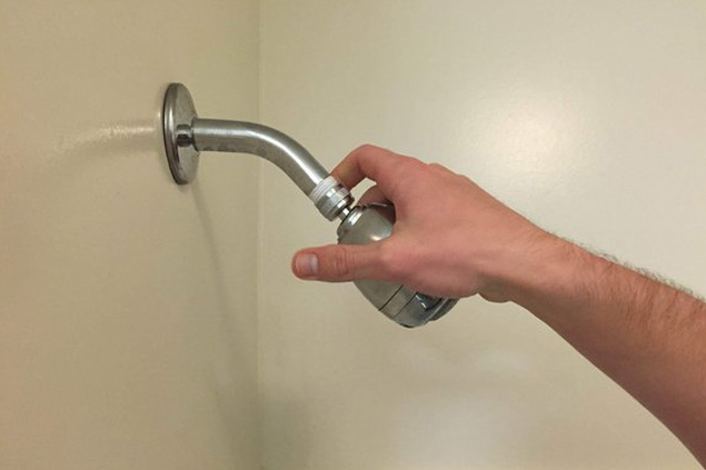 how to remove water saver from shower head feature